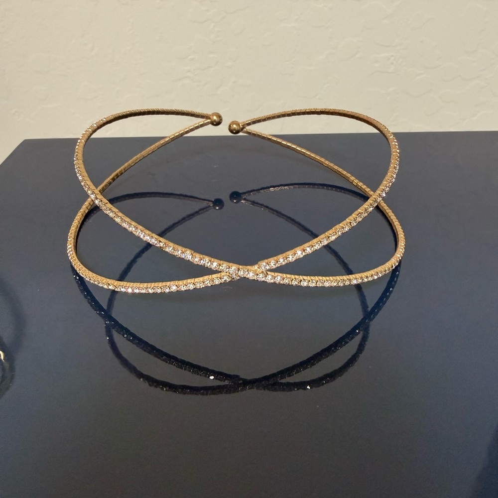 Elegant Gold Crystal Choker Necklace